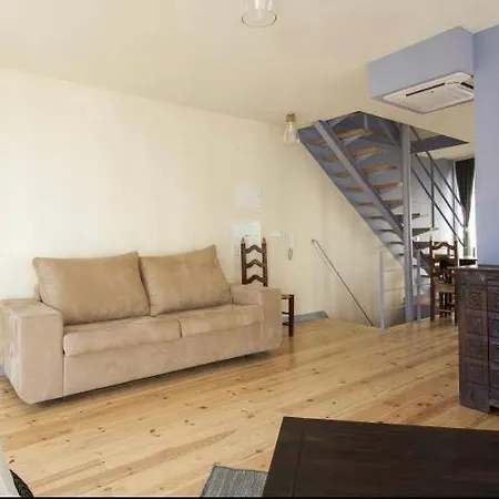 Flat Da Bica Chiado 3